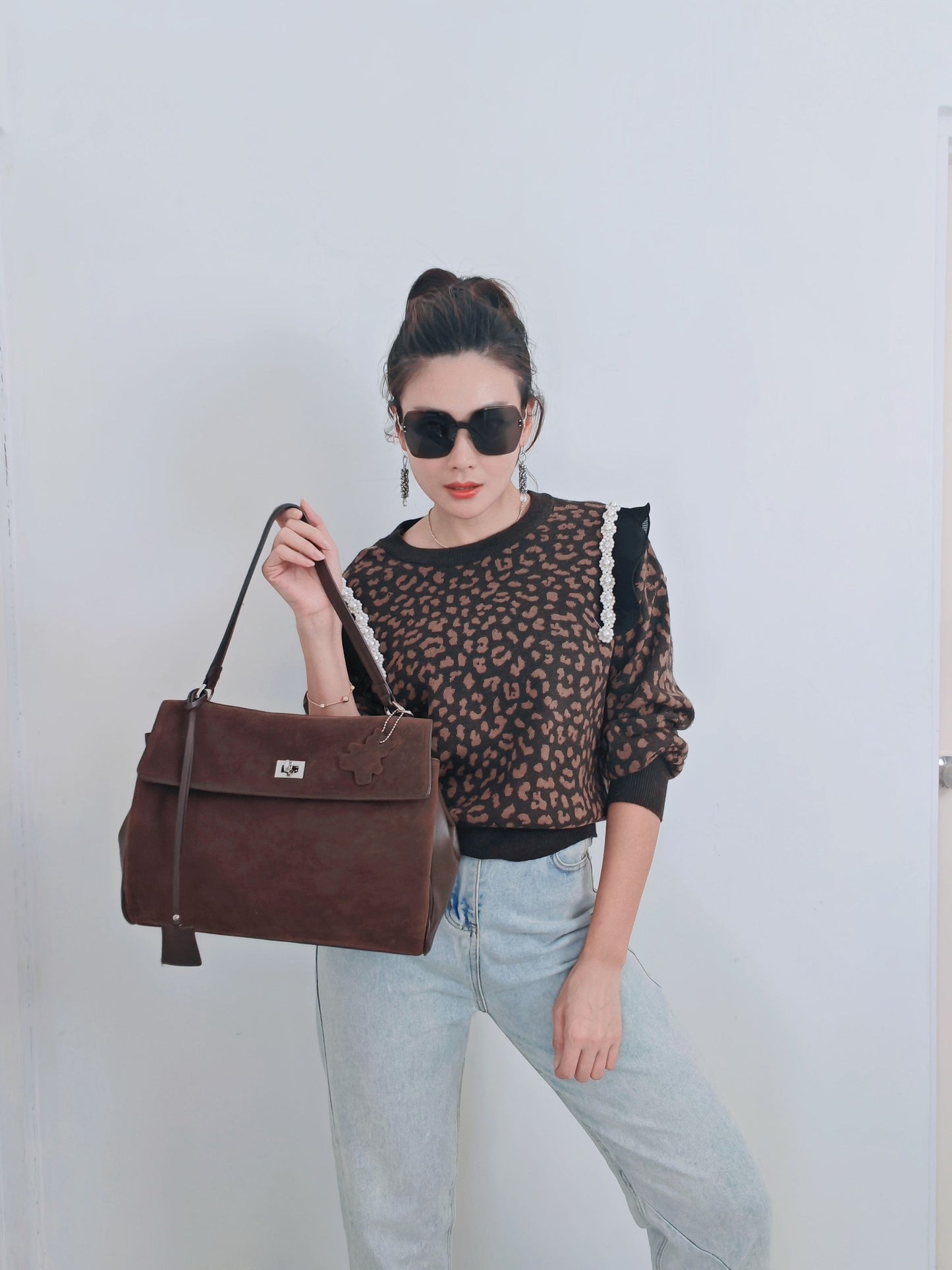 T3899-Pearl Trim Leopard Knit Top