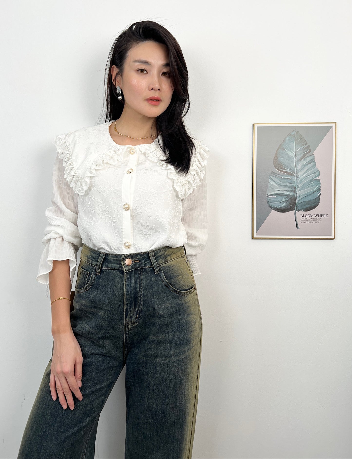 T4032-Peter Pan Emboidery Front Button Top(White)