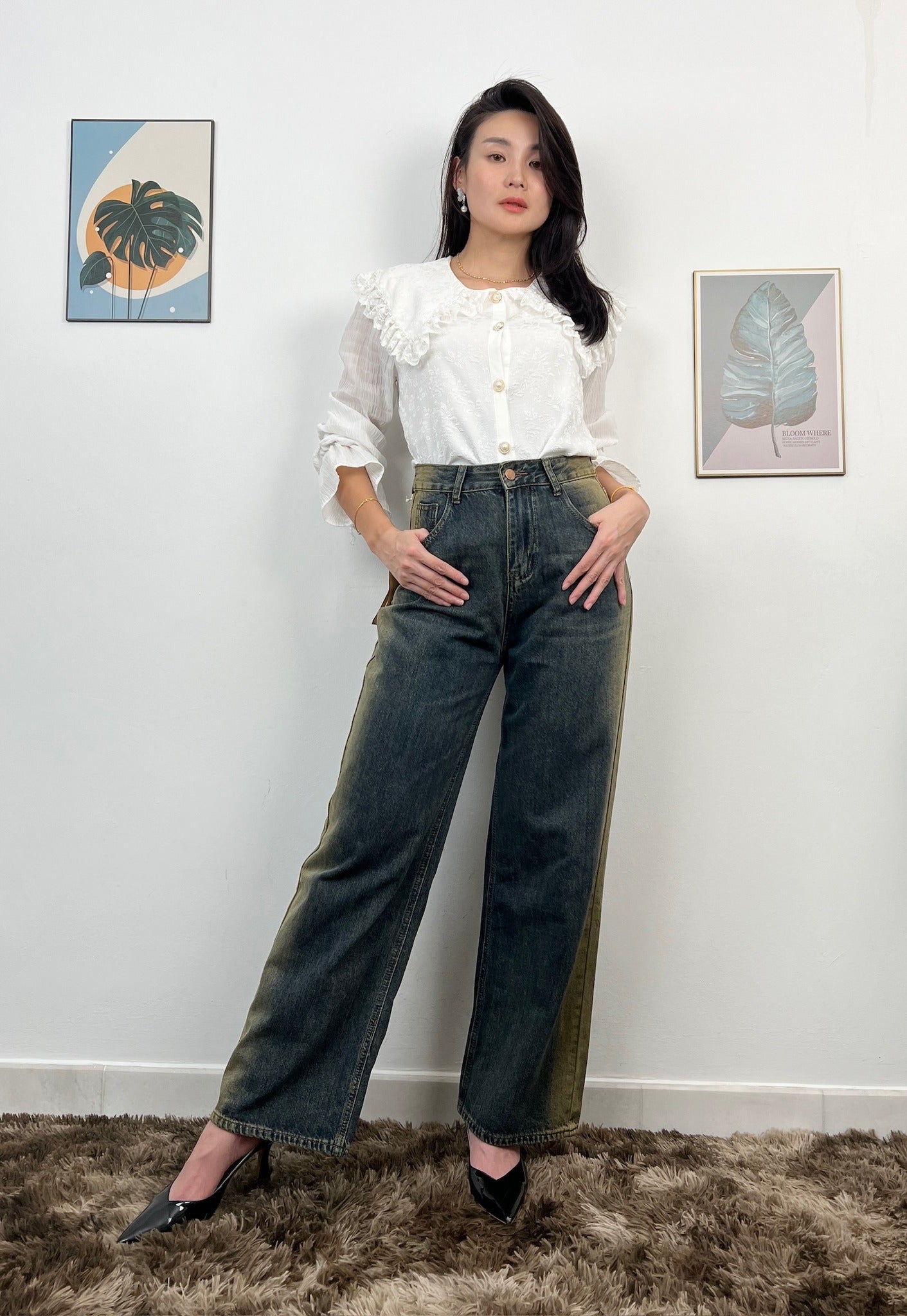 T4032-Peter Pan Emboidery Front Button Top(White)