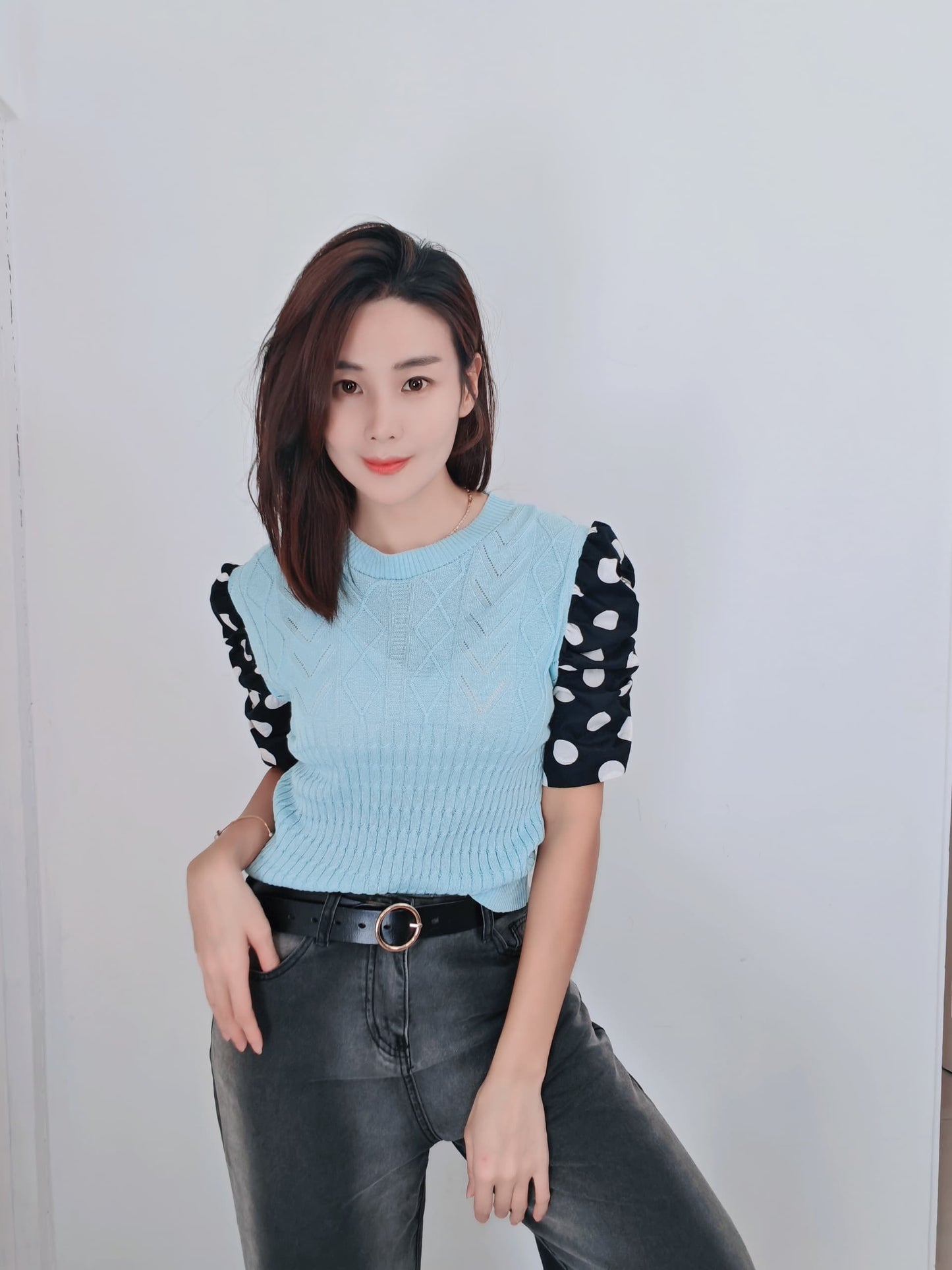 T4607 polka dot shirt