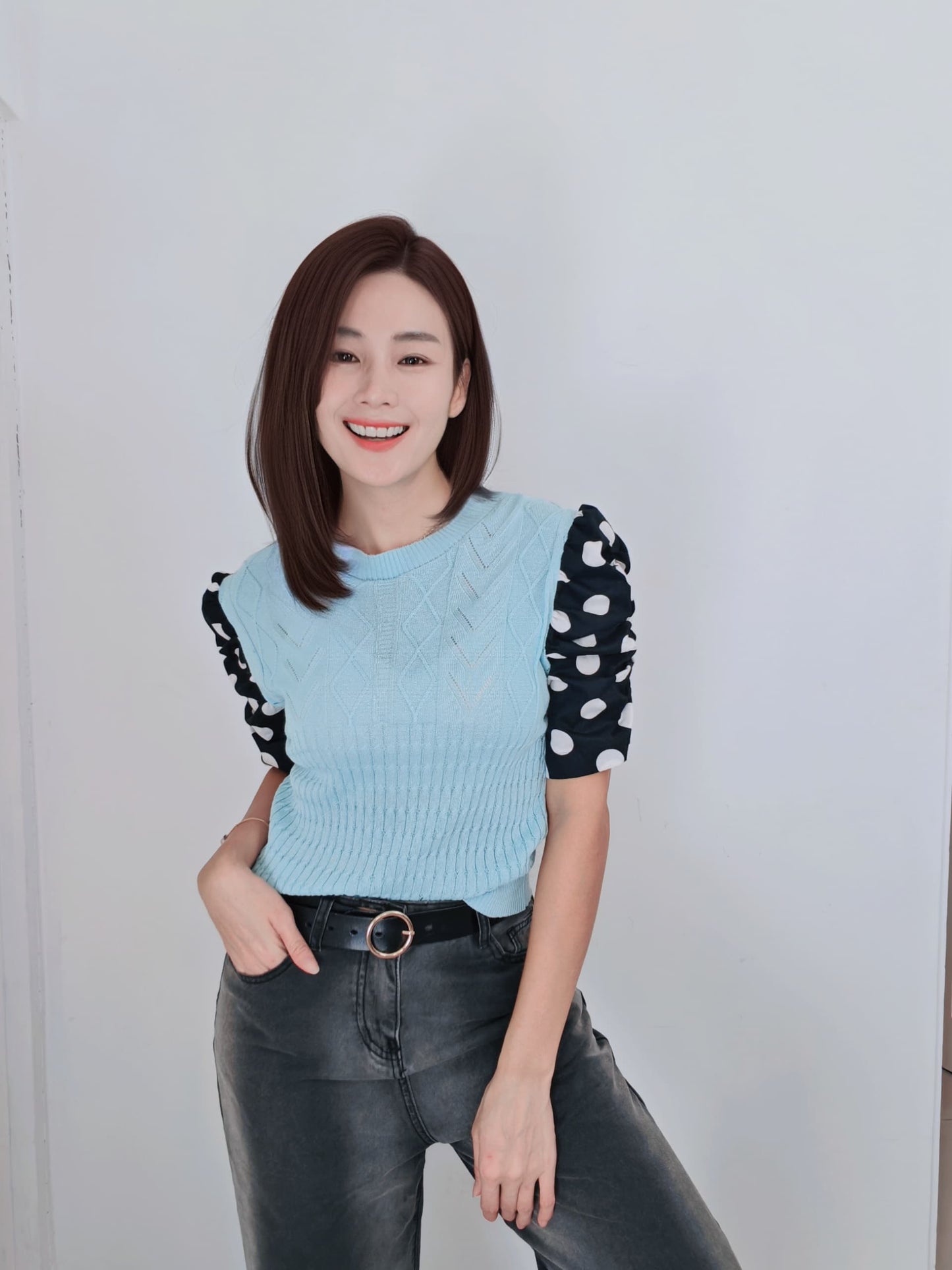 T4607 polka dot shirt