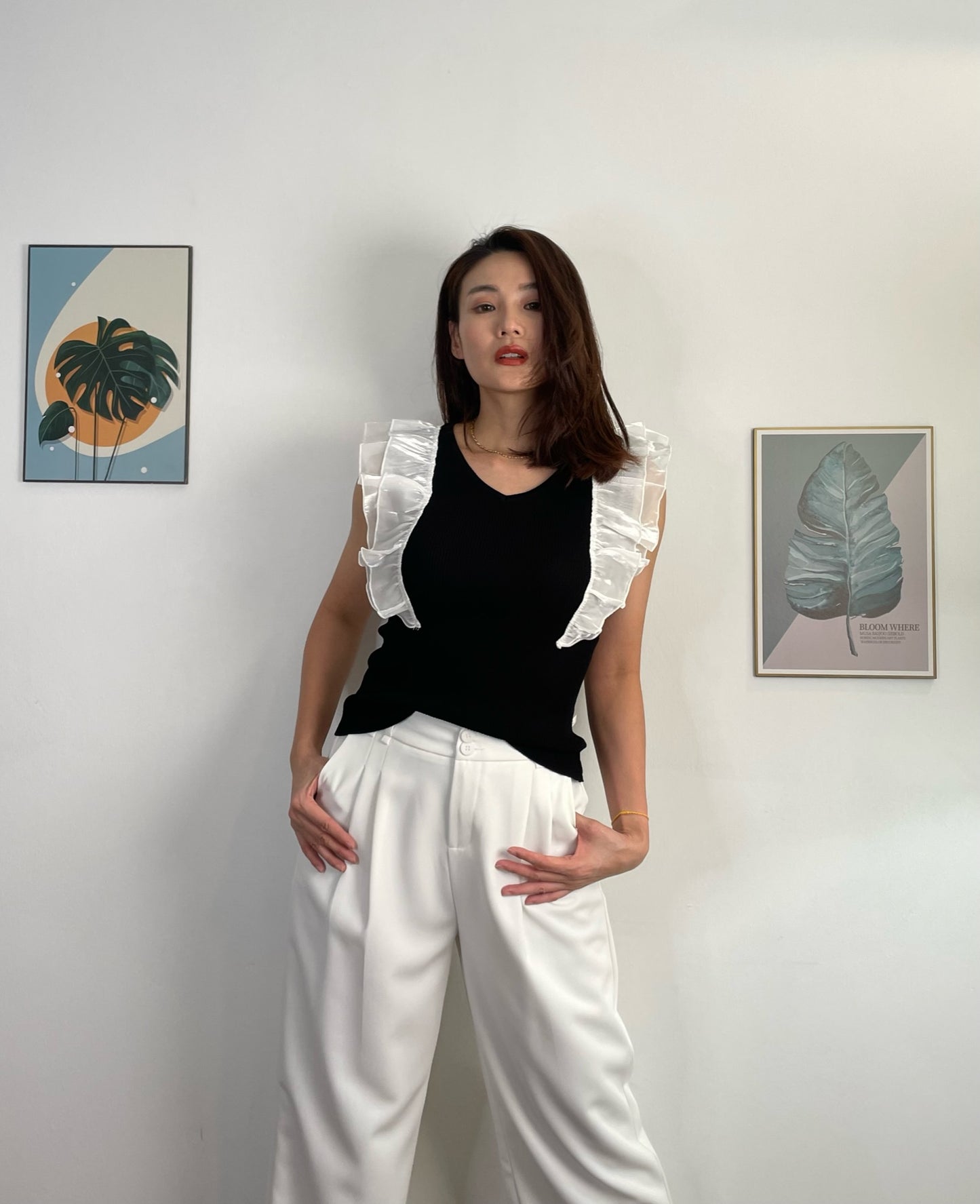T5923 Golden Stitch Sleeveless Top