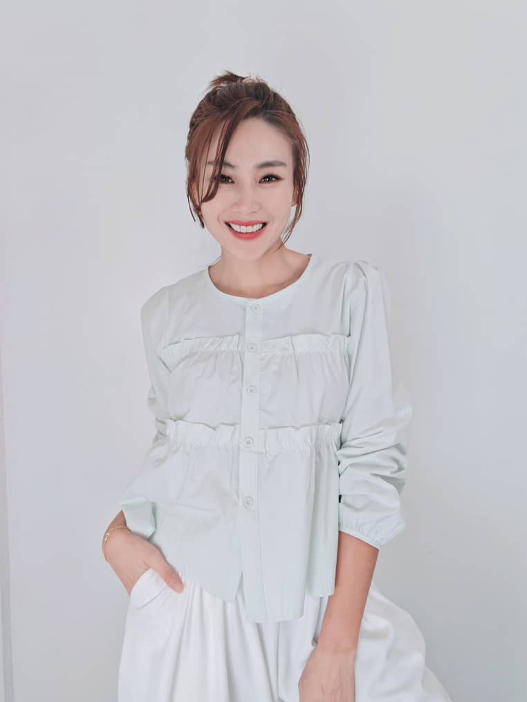 Z106 8376 Top 衬衫 (Free Size B:100 L:53)