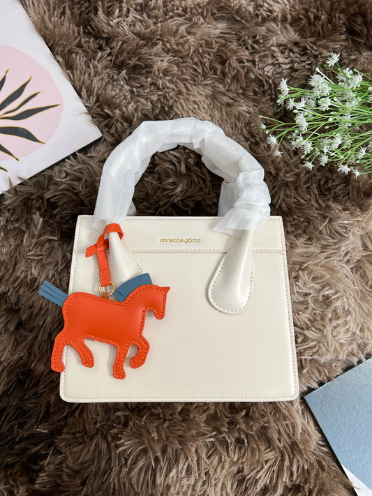 81043 Cream Leather Bag