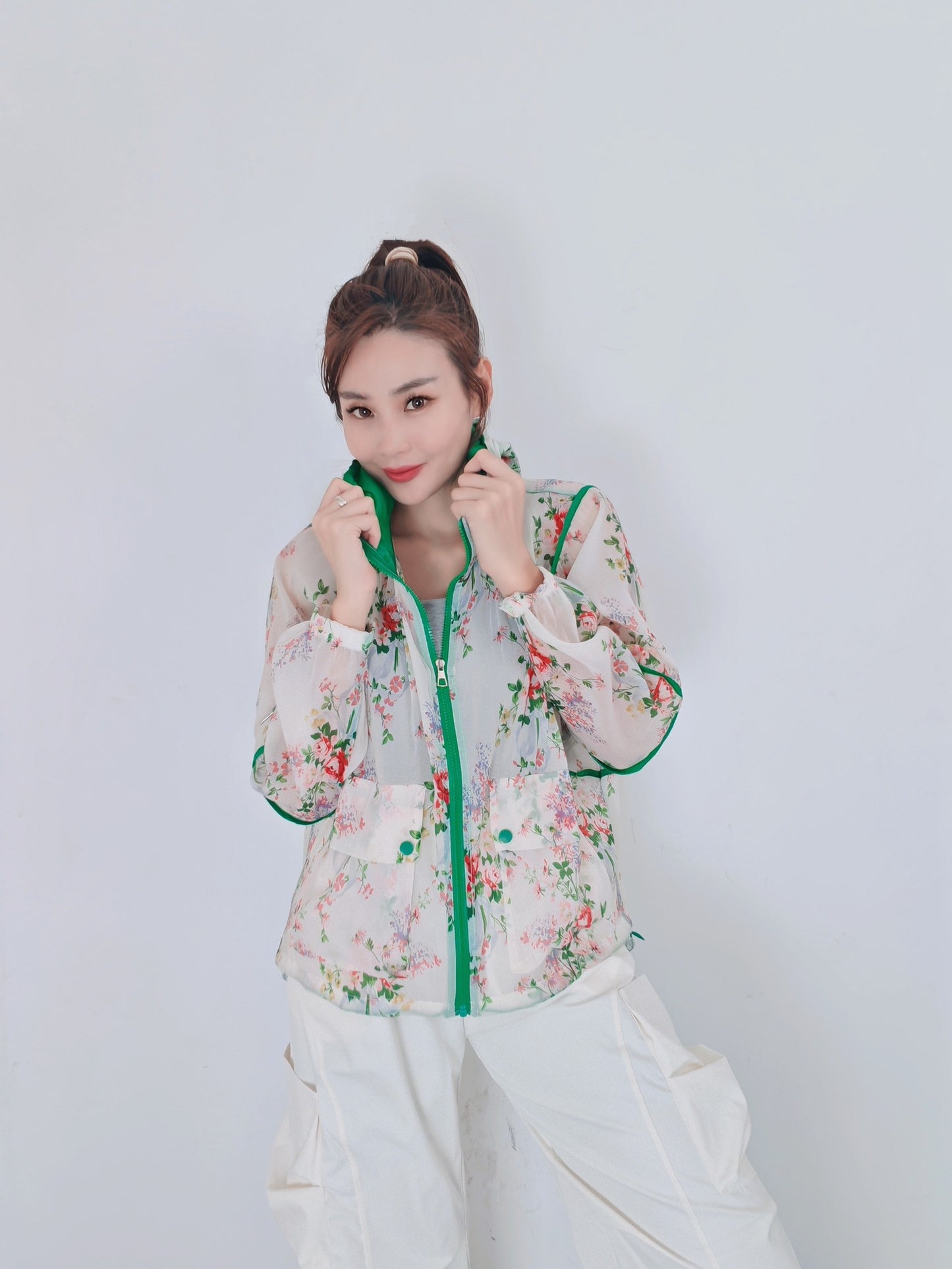 Z117 A805-18 Top 防晒外套 - Green